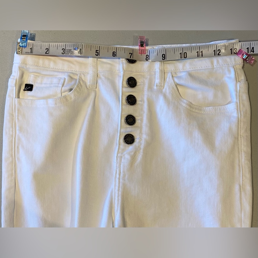 KanCan White Button Fly High-Rise Skinny Jeans, size 5/26 - Picture 7 of 8